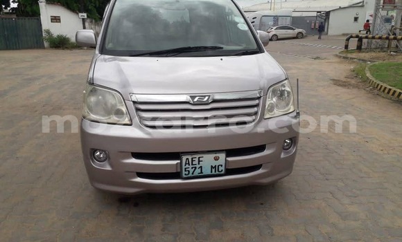 Buy Used Toyota Noah Other Car in Maputo in Maputo Buy Used Toyota Noah Other Car in Maputo in Maputo