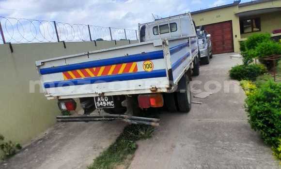 Buy Used Toyota Hiace White Car in Maputo in Maputo Buy Used Toyota Hiace White Car in Maputo in Maputo