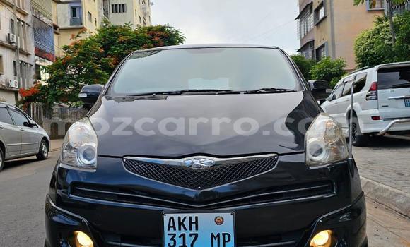 Nunua Ilio tumika Toyota Ractis Nyeusi Gari ndani ya Maputo nchini Maputo