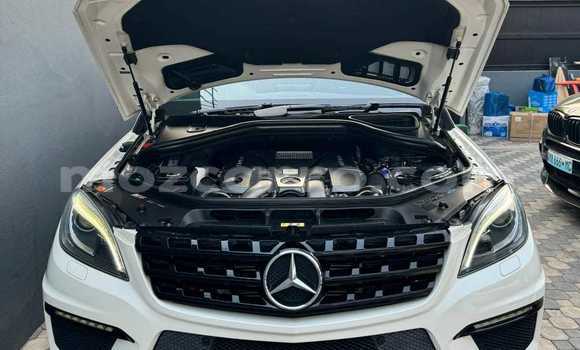 Comprar Usado Mercedes‒Benz ML-Class Branco Carro em Maputo em Maputo Comprar Usado Mercedes‒Benz ML-Class Branco Carro em Maputo em Maputo