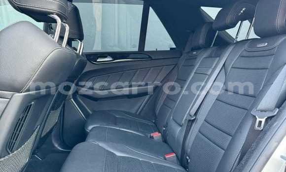 Comprar Usado Mercedes‒Benz ML-Class Branco Carro em Maputo em Maputo Comprar Usado Mercedes‒Benz ML-Class Branco Carro em Maputo em Maputo