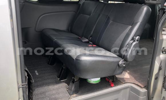 Comprar Novo Nissan Caravan Prata Carro em Maputo em Maputo Comprar Novo Nissan Caravan Prata Carro em Maputo em Maputo