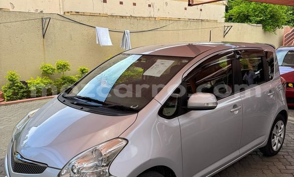 Nunua Ilio tumika Toyota Ractis Fedha Gari ndani ya Maputo nchini Maputo Nunua Ilio tumika Toyota Ractis Fedha Gari ndani ya Maputo nchini Maputo