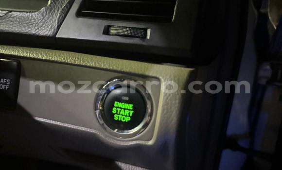 Comprar Usado Toyota Mark X Prata Carro em Maputo em Maputo Comprar Usado Toyota Mark X Prata Carro em Maputo em Maputo