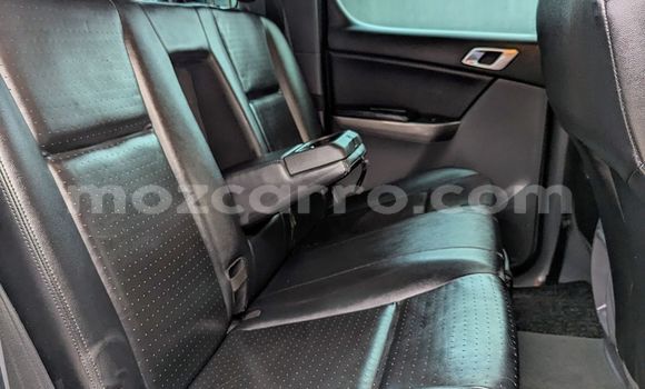 Tenga Tsaru Mazda BT-50 Chena Mota in Maputo in Maputo Tenga Tsaru Mazda BT-50 Chena Mota in Maputo in Maputo