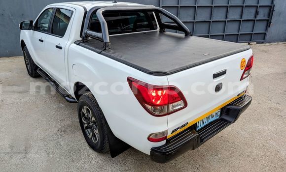 Tenga Tsaru Mazda BT-50 Chena Mota in Maputo in Maputo Tenga Tsaru Mazda BT-50 Chena Mota in Maputo in Maputo