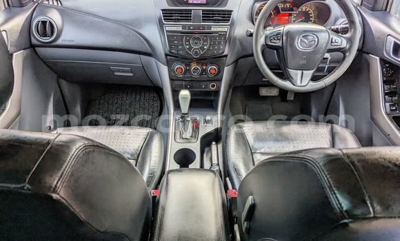 Tenga Tsaru Mazda BT-50 Chena Mota in Maputo in Maputo Tenga Tsaru Mazda BT-50 Chena Mota in Maputo in Maputo