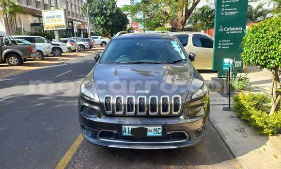 Nunua Ilio tumika Jeep Grand Cherokee Brown Gari ndani ya Maputo nchini Maputo Nunua Ilio tumika Jeep Grand Cherokee Brown Gari ndani ya Maputo nchini Maputo