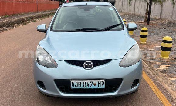 Nunua Ilio tumika Mazda Demio Bluu Gari ndani ya Maputo nchini Maputo