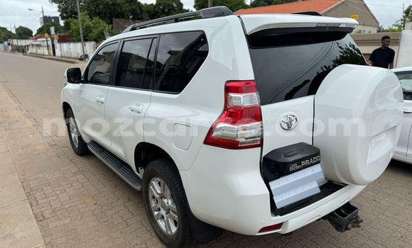 Nunua Ilio tumika Toyota Land Cruiser Prado Nyeupe Gari ndani ya Maputo nchini Maputo Nunua Ilio tumika Toyota Land Cruiser Prado Nyeupe Gari ndani ya Maputo nchini Maputo