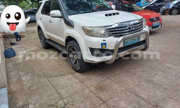 Comprar Usado Toyota Fortuner Branco Carro em Maputo em Maputo Comprar Usado Toyota Fortuner Branco Carro em Maputo em Maputo