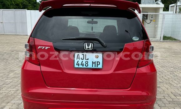 Buy Used Honda Fit Red Car in Maputo in Maputo Buy Used Honda Fit Red Car in Maputo in Maputo