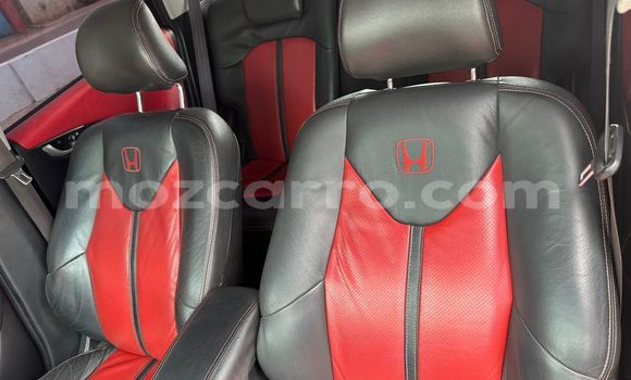 Buy Used Honda Fit Red Car in Maputo in Maputo Buy Used Honda Fit Red Car in Maputo in Maputo
