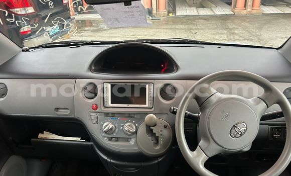 Comprar Usado Toyota Sienta Prata Carro em Maputo em Maputo Comprar Usado Toyota Sienta Prata Carro em Maputo em Maputo