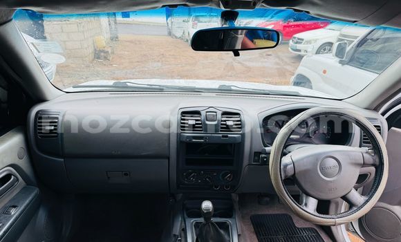 Tenga Tsaru Isuzu KB Chena Mota in Maputo in Maputo Tenga Tsaru Isuzu KB Chena Mota in Maputo in Maputo