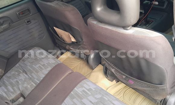 Nunua Ilio tumika Toyota RAV4 Nyeupe Gari ndani ya Maputo nchini Maputo Nunua Ilio tumika Toyota RAV4 Nyeupe Gari ndani ya Maputo nchini Maputo