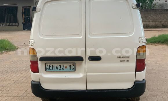 Tenga Tsaru Toyota RegiusAce Chena Mota in Maputo in Maputo Tenga Tsaru Toyota RegiusAce Chena Mota in Maputo in Maputo