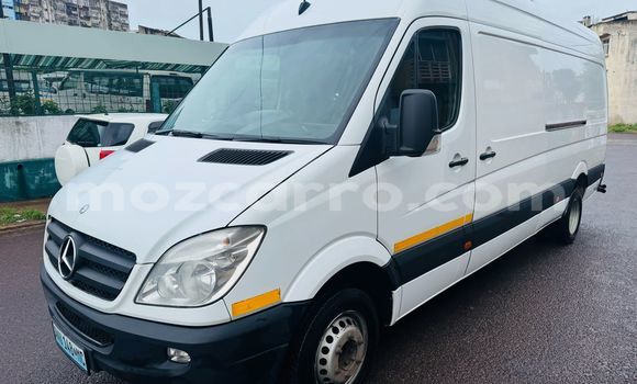 Tenga Tsaru Mercedes‒Benz V-klasse Chena Mota in Maputo in Maputo Tenga Tsaru Mercedes‒Benz V-klasse Chena Mota in Maputo in Maputo