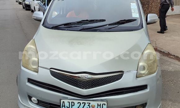 Comprar Usado Toyota Ractis Prata Carro em Maputo em Maputo Comprar Usado Toyota Ractis Prata Carro em Maputo em Maputo