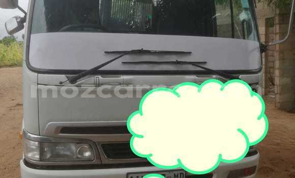 Comprar Usado Toyota 4Runner Branco Carro em Maputo em Maputo Comprar Usado Toyota 4Runner Branco Carro em Maputo em Maputo