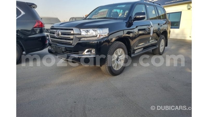 Big with watermark toyota land cruiser cabo delgado import dubai 5937