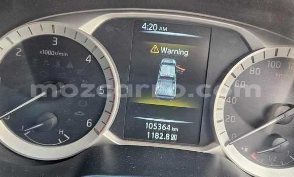 Comprar Usado Nissan Navara Branco Carro em Maputo em Maputo Comprar Usado Nissan Navara Branco Carro em Maputo em Maputo