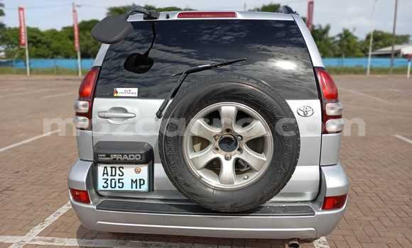Nunua Ilio tumika Toyota Land Cruiser Prado Fedha Gari ndani ya Maputo nchini Maputo Nunua Ilio tumika Toyota Land Cruiser Prado Fedha Gari ndani ya Maputo nchini Maputo