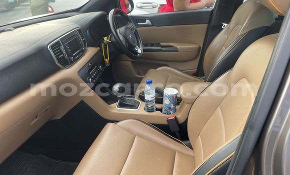 Buy Used Kia Sportage Brown Car in Maputo in Maputo Buy Used Kia Sportage Brown Car in Maputo in Maputo