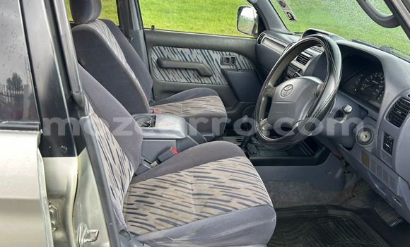 Tenga Tsaru Toyota Prado Zvimwe Mota in Maputo in Maputo Tenga Tsaru Toyota Prado Zvimwe Mota in Maputo in Maputo