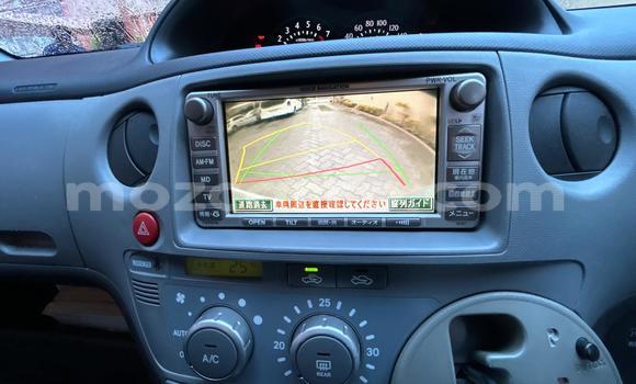 Nunua Ilio tumika Toyota Sienta Bluu Gari ndani ya Maputo nchini Maputo Nunua Ilio tumika Toyota Sienta Bluu Gari ndani ya Maputo nchini Maputo