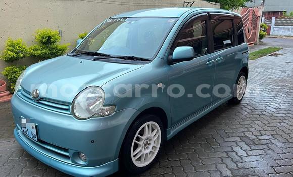 Nunua Ilio tumika Toyota Sienta Bluu Gari ndani ya Maputo nchini Maputo Nunua Ilio tumika Toyota Sienta Bluu Gari ndani ya Maputo nchini Maputo