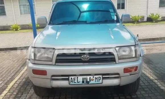 Tenga Tsaru Toyota Hilux Surf Beige Mota in Maputo in Maputo Tenga Tsaru Toyota Hilux Surf Beige Mota in Maputo in Maputo