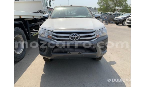 Nunua Imported Toyota Hilux Nyingine Gari ndani ya Import - Dubai nchini Cabo Delgado Nunua Imported Toyota Hilux Nyingine Gari ndani ya Import - Dubai nchini Cabo Delgado