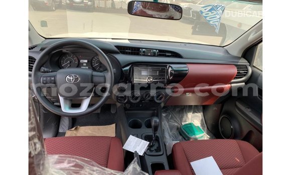 Nunua Imported Toyota Hilux Nyingine Gari ndani ya Import - Dubai nchini Cabo Delgado Nunua Imported Toyota Hilux Nyingine Gari ndani ya Import - Dubai nchini Cabo Delgado