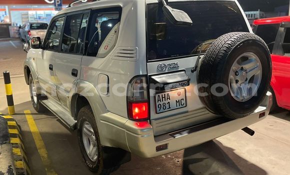 Comprar Usado Toyota Land Cruiser Prado De outros Carro em Maputo em Maputo Comprar Usado Toyota Land Cruiser Prado De outros Carro em Maputo em Maputo