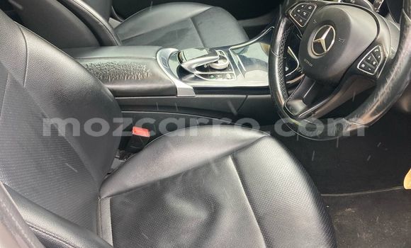 Buy Used Mercedes-Benz C-Classe White Car in Maputo in Maputo Buy Used Mercedes-Benz C-Classe White Car in Maputo in Maputo