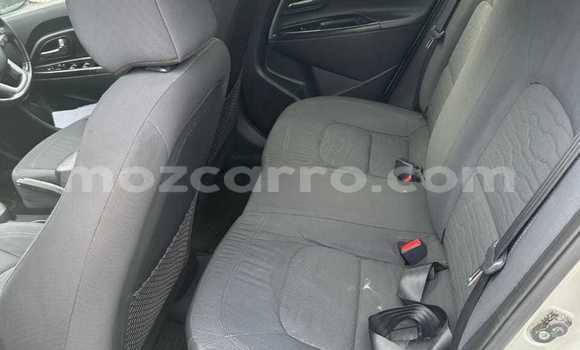 Tenga Tsaru Kia Rio Zvimwe Mota in Maputo in Maputo Tenga Tsaru Kia Rio Zvimwe Mota in Maputo in Maputo