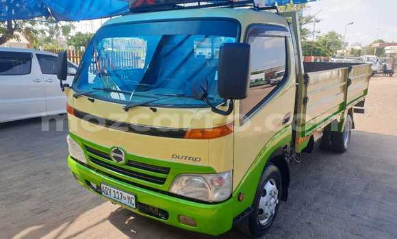Nunua Ilio tumika Toyota Dyna Kijani Gari ndani ya Maputo nchini Maputo Nunua Ilio tumika Toyota Dyna Kijani Gari ndani ya Maputo nchini Maputo