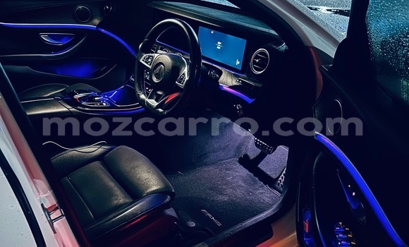 Buy Used Mercedes-Benz E-Classe White Car in Maputo in Maputo Buy Used Mercedes-Benz E-Classe White Car in Maputo in Maputo