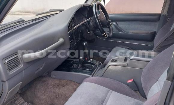 Nunua Ilio tumika Toyota Land Cruiser Kijani Gari ndani ya Maputo nchini Maputo Nunua Ilio tumika Toyota Land Cruiser Kijani Gari ndani ya Maputo nchini Maputo
