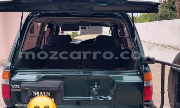 Nunua Ilio tumika Toyota Land Cruiser Kijani Gari ndani ya Maputo nchini Maputo Nunua Ilio tumika Toyota Land Cruiser Kijani Gari ndani ya Maputo nchini Maputo