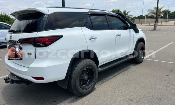 Buy Used Toyota Fortuner White Car in Maputo in Maputo Buy Used Toyota Fortuner White Car in Maputo in Maputo