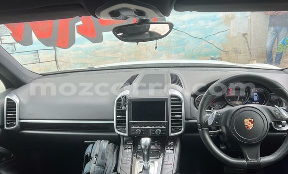 Tenga Itsva Porsche Cayenne Chena Mota in Maputo in Maputo Tenga Itsva Porsche Cayenne Chena Mota in Maputo in Maputo