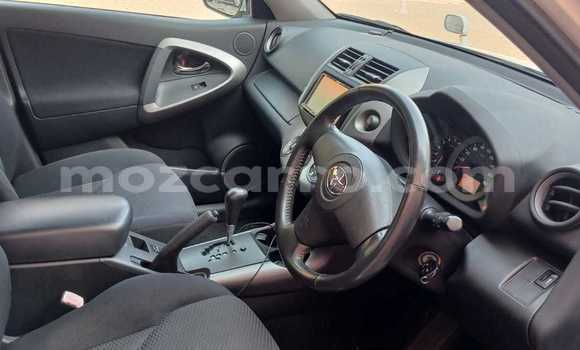 Buy Used Toyota RAV4 White Car in Maputo in Maputo Buy Used Toyota RAV4 White Car in Maputo in Maputo