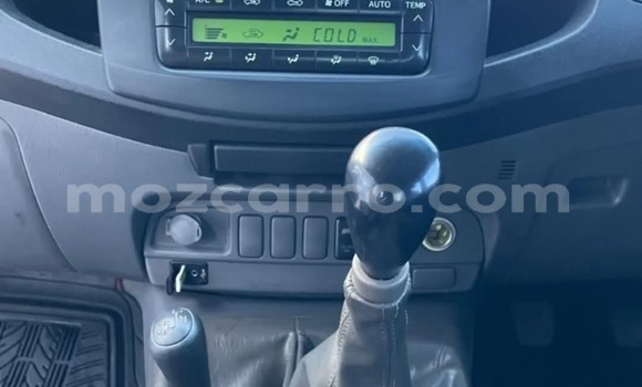 Buy Used Toyota Hilux White Car in Maputo in Maputo Buy Used Toyota Hilux White Car in Maputo in Maputo
