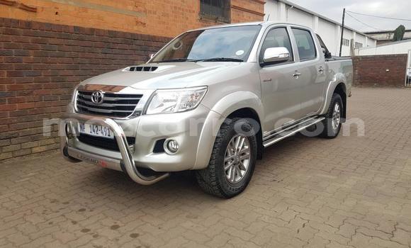 Buy Used Toyota Hilux Silver Car in Maputo in Maputo Buy Used Toyota Hilux Silver Car in Maputo in Maputo