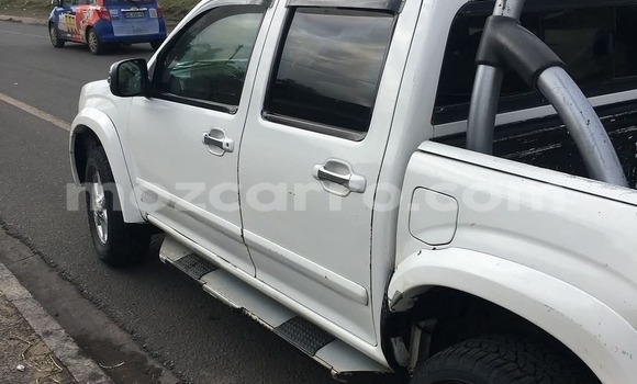 Buy Used Isuzu KB White Car in Maputo in Maputo Buy Used Isuzu KB White Car in Maputo in Maputo