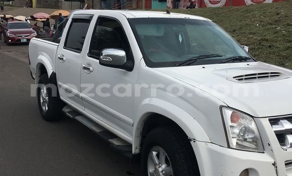 Buy Used Isuzu KB White Car in Maputo in Maputo Buy Used Isuzu KB White Car in Maputo in Maputo