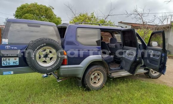 Buy Used Toyota Land Cruiser Prado White Car in Maputo in Maputo Buy Used Toyota Land Cruiser Prado White Car in Maputo in Maputo