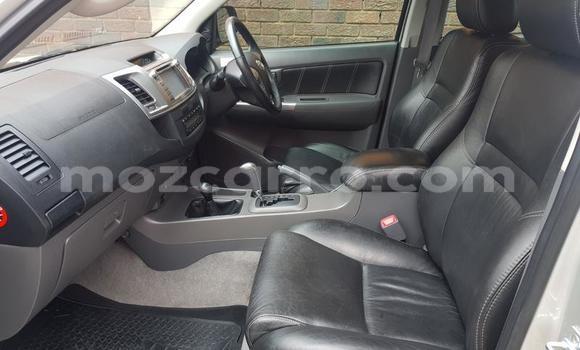 Buy Used Toyota Hilux Silver Car in Maputo in Maputo Buy Used Toyota Hilux Silver Car in Maputo in Maputo